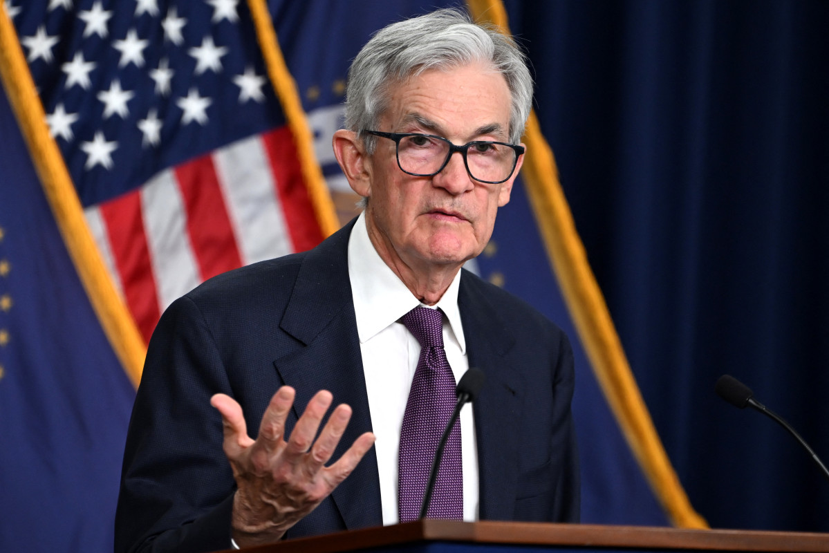 Stock Market Today: Stocks lower with Fed, Microsoft, Tesla in focus